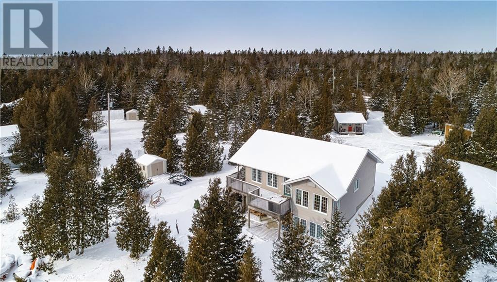 619 Lake Huron Drive, Manitoulin Island, Ontario  P0P 2B0 - Photo 37 - 2127018