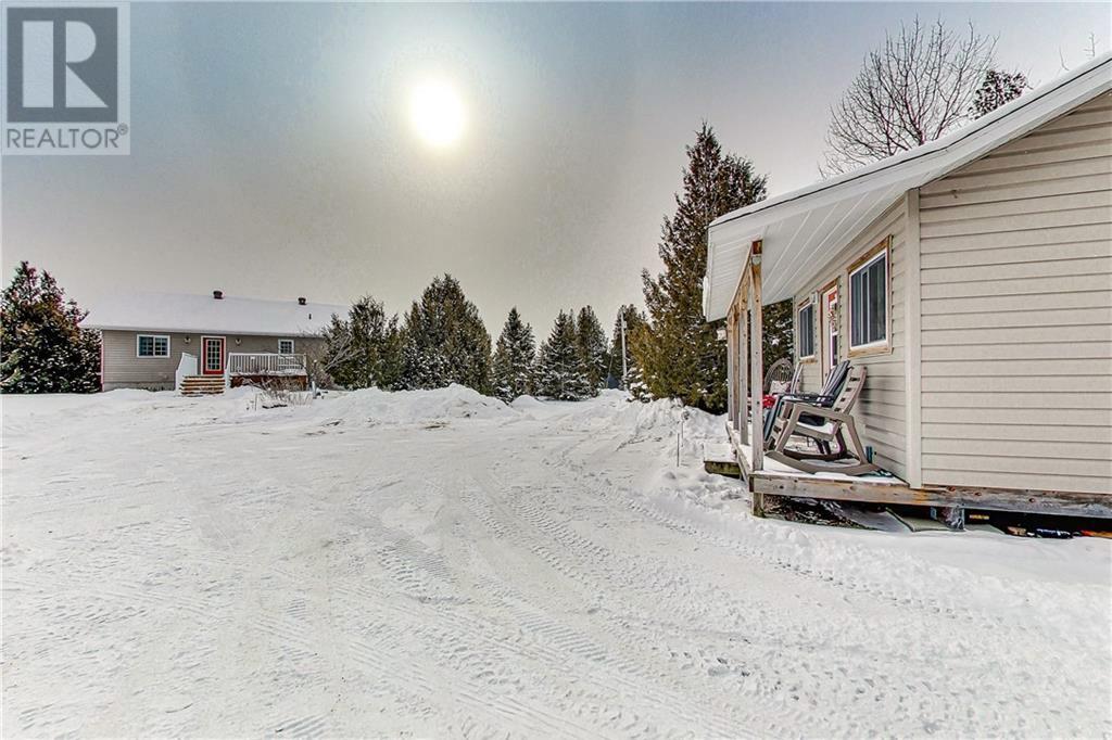 619 Lake Huron Drive, Manitoulin Island, Ontario  P0P 2B0 - Photo 43 - 2127018