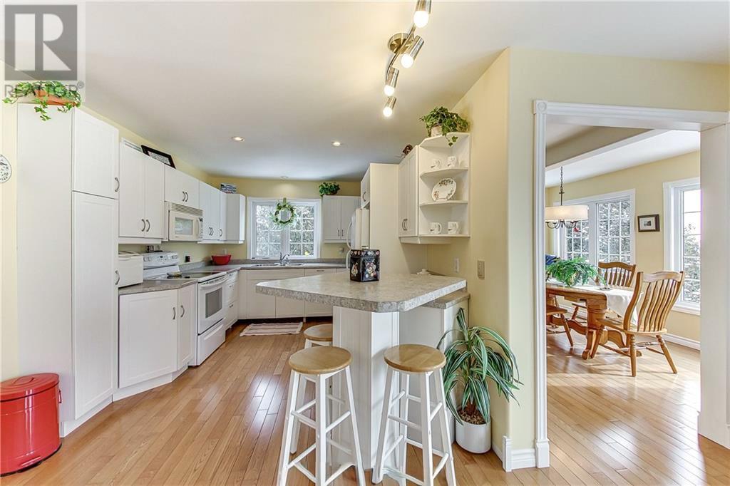 619 Lake Huron Drive, Manitoulin Island, Ontario  P0P 2B0 - Photo 8 - 2127018