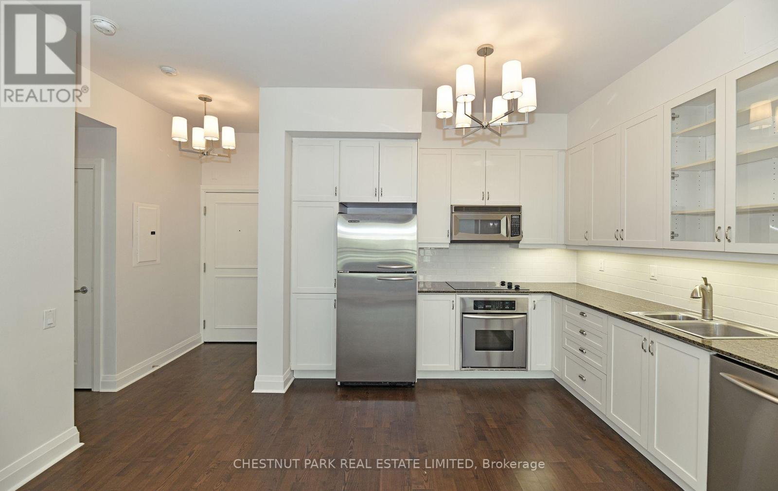 404 - 25 Scrivener Square, Toronto, Ontario  M4W 3Y6 - Photo 10 - C12969062