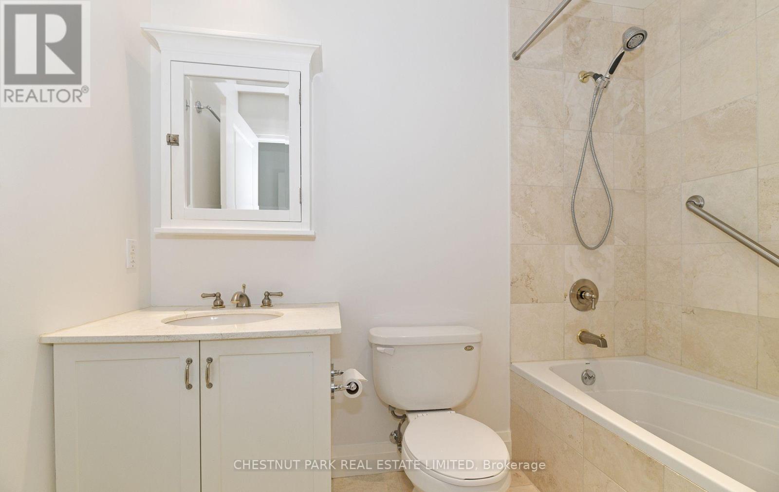 404 - 25 Scrivener Square, Toronto, Ontario  M4W 3Y6 - Photo 27 - C12969062