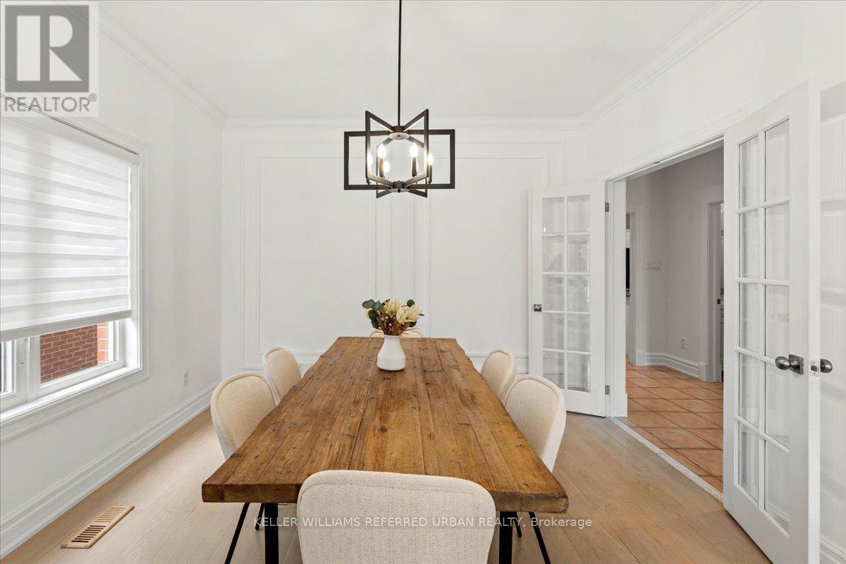 128 Burndale Avenue, Toronto, Ontario  M2N 1S9 - Photo 10 - C12969070