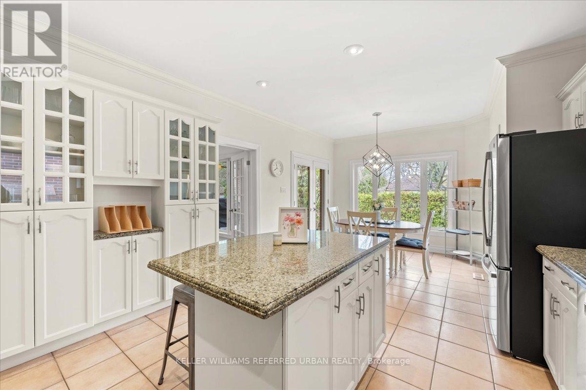 128 Burndale Avenue, Toronto, Ontario  M2N 1S9 - Photo 15 - C12969070