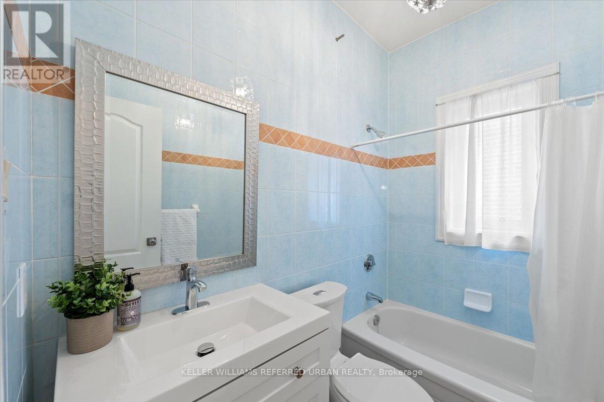 128 Burndale Avenue, Toronto, Ontario  M2N 1S9 - Photo 22 - C12969070
