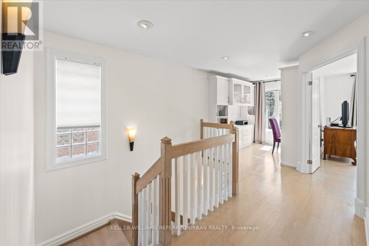 128 Burndale Avenue, Toronto, Ontario  M2N 1S9 - Photo 23 - C12969070