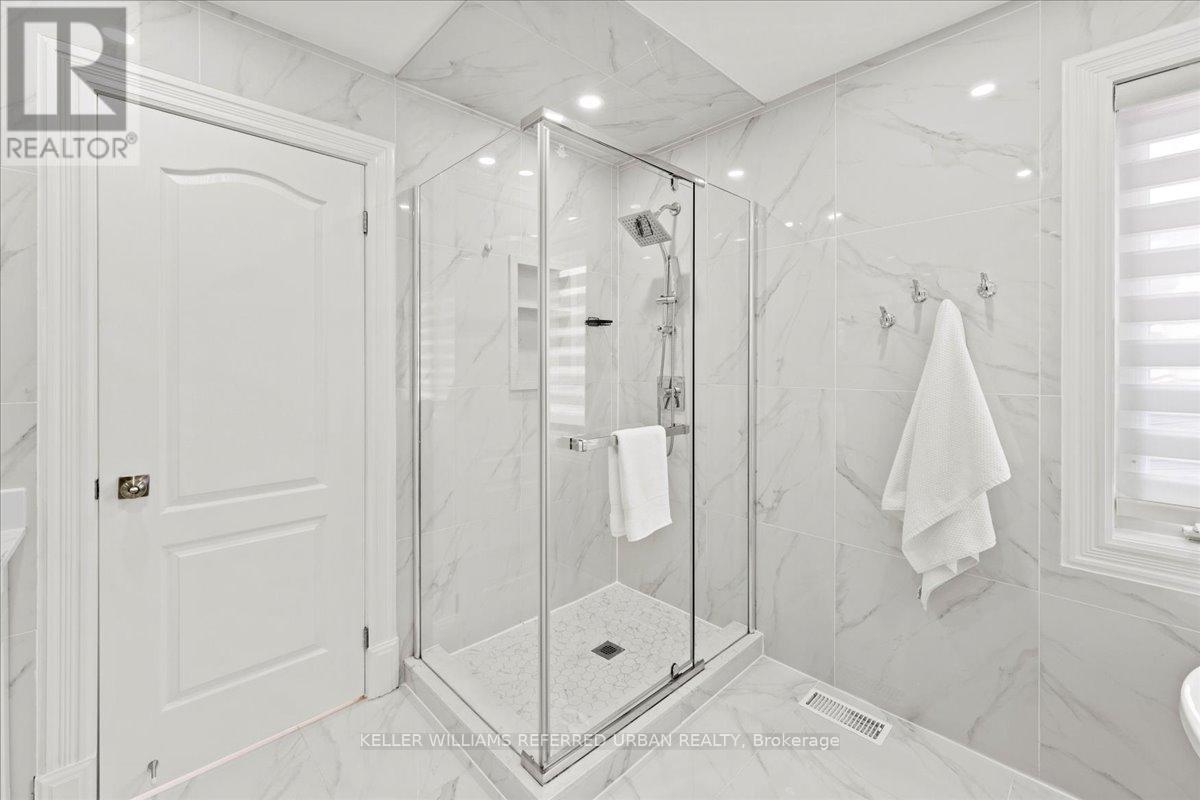 128 Burndale Avenue, Toronto, Ontario  M2N 1S9 - Photo 32 - C12969070