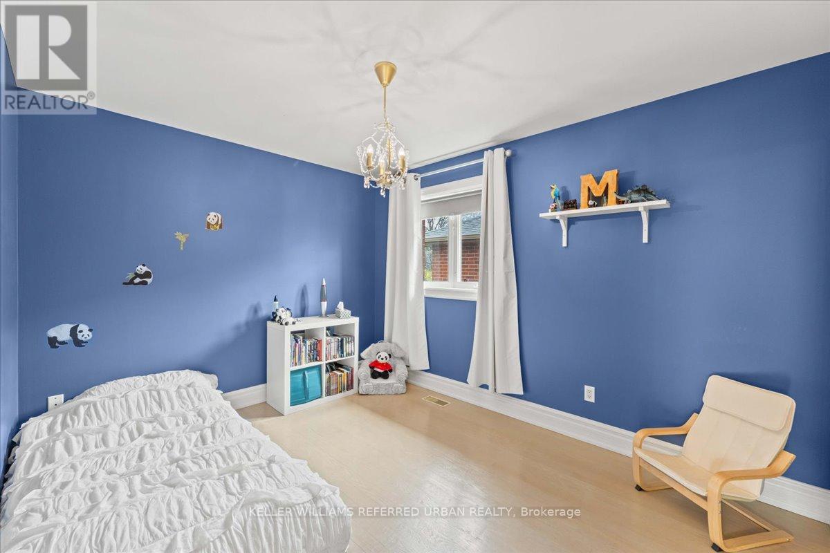 128 Burndale Avenue, Toronto, Ontario  M2N 1S9 - Photo 33 - C12969070