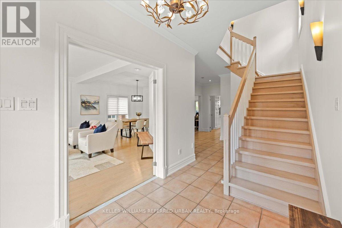 128 Burndale Avenue, Toronto, Ontario  M2N 1S9 - Photo 4 - C12969070