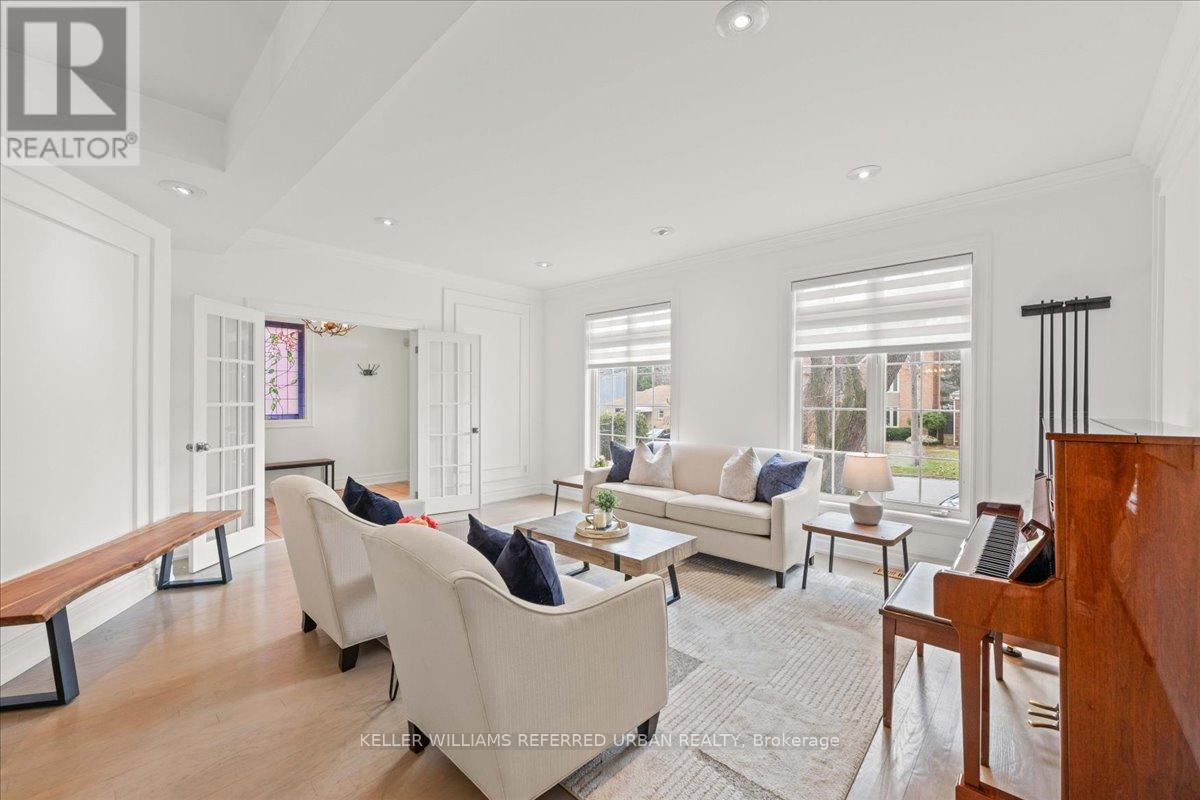 128 Burndale Avenue, Toronto, Ontario  M2N 1S9 - Photo 5 - C12969070