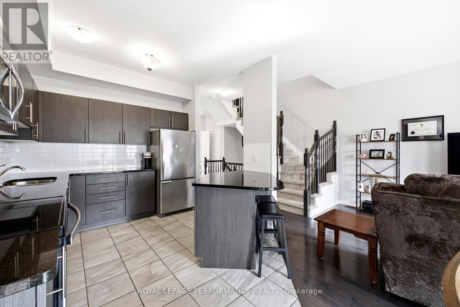 15 Dundalk Private, Ottawa, Ontario  K2J 0J5 - Photo 10 - X12969020