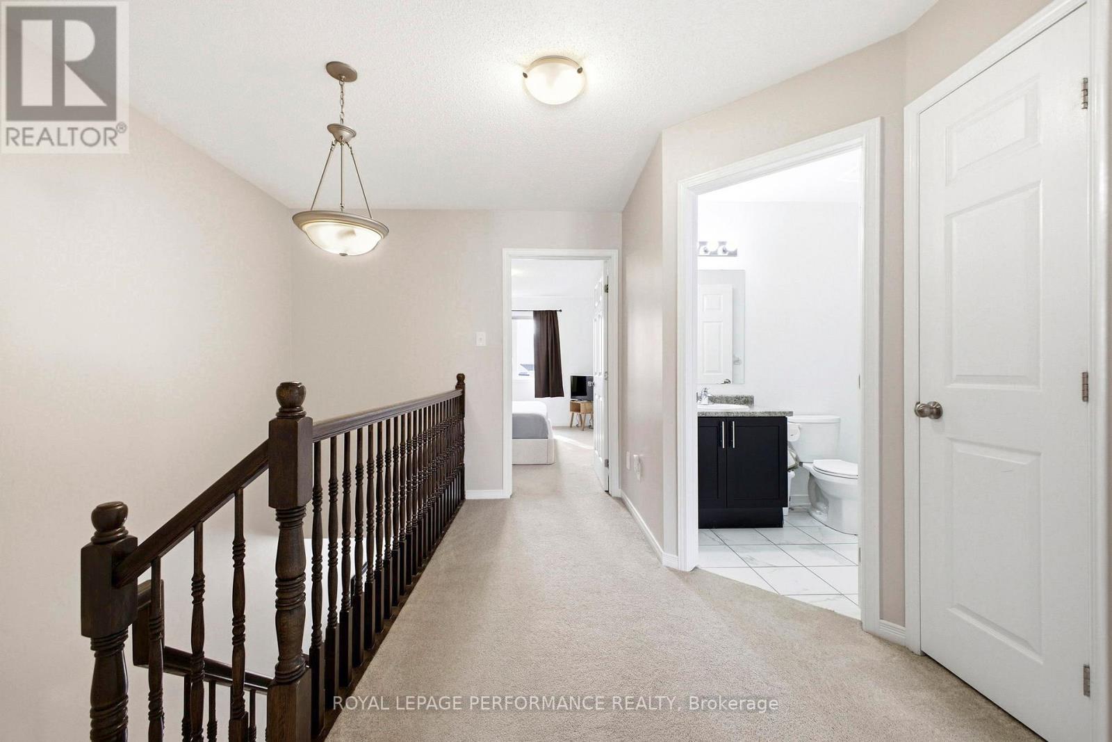 15 Dundalk Private, Ottawa, Ontario  K2J 0J5 - Photo 18 - X12969020