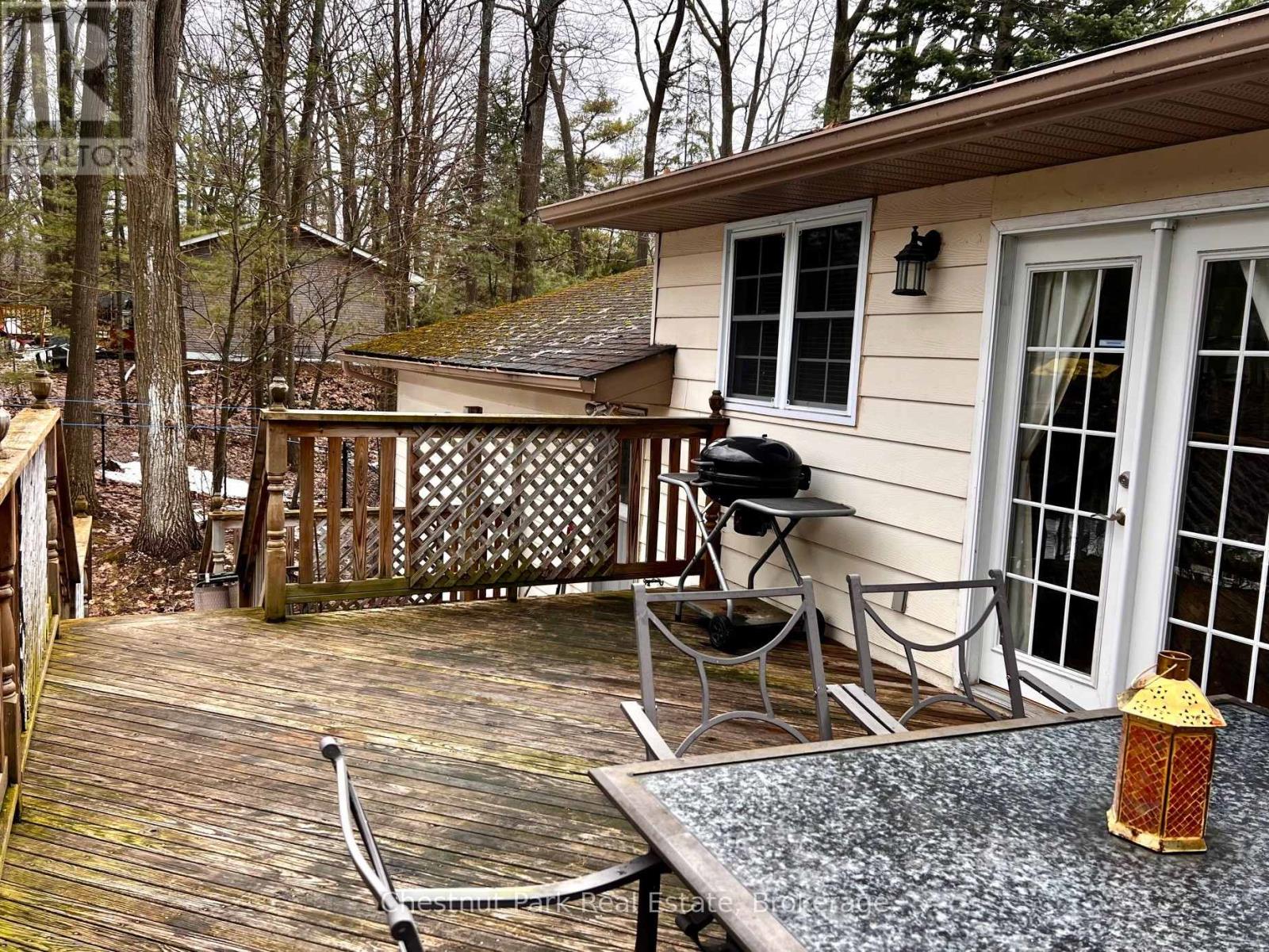 135 Christopher Avenue, Wasaga Beach, Ontario  L9Z 1S4 - Photo 28 - S12947514