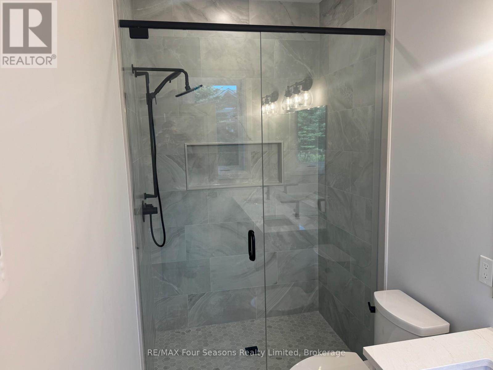 3 Boynton Court, Blue Mountains, Ontario  N0H 2P0 - Photo 11 - X12968090