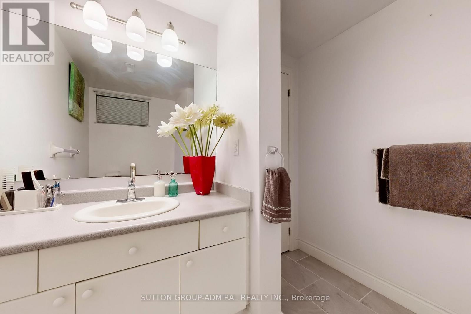 4 Irish Lane, Barrie, Ontario  L4M 6H8 - Photo 22 - S12834184