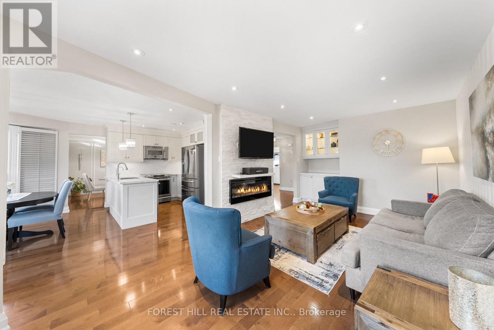 14 Valley Crescent, Aurora, Ontario  L4G 4S4 - Photo 12 - N12969034