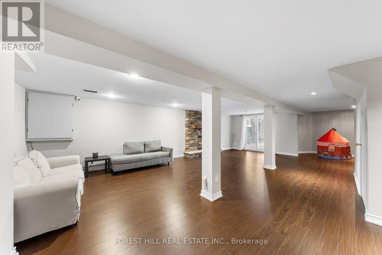 14 Valley Crescent, Aurora, Ontario  L4G 4S4 - Photo 27 - N12969034