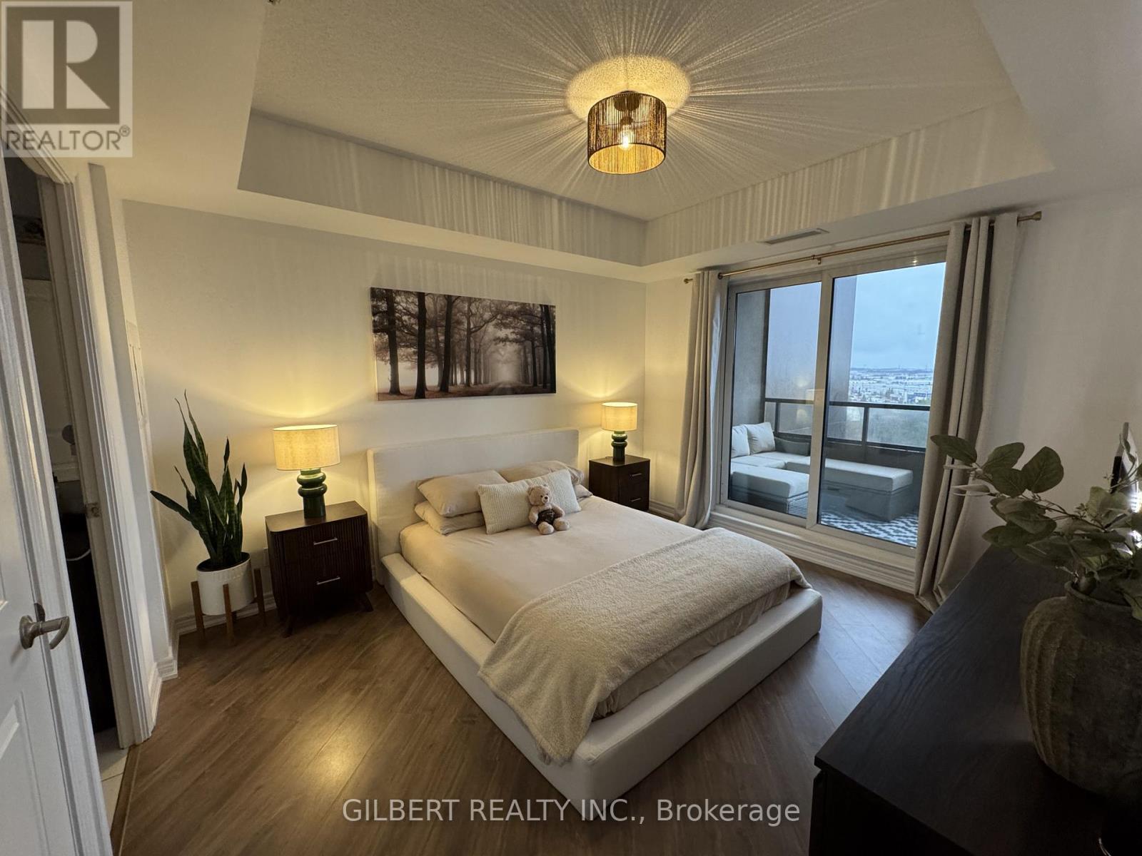 907 - 9255 Jane Street, Vaughan, Ontario  L6A 0K1 - Photo 12 - N12969056