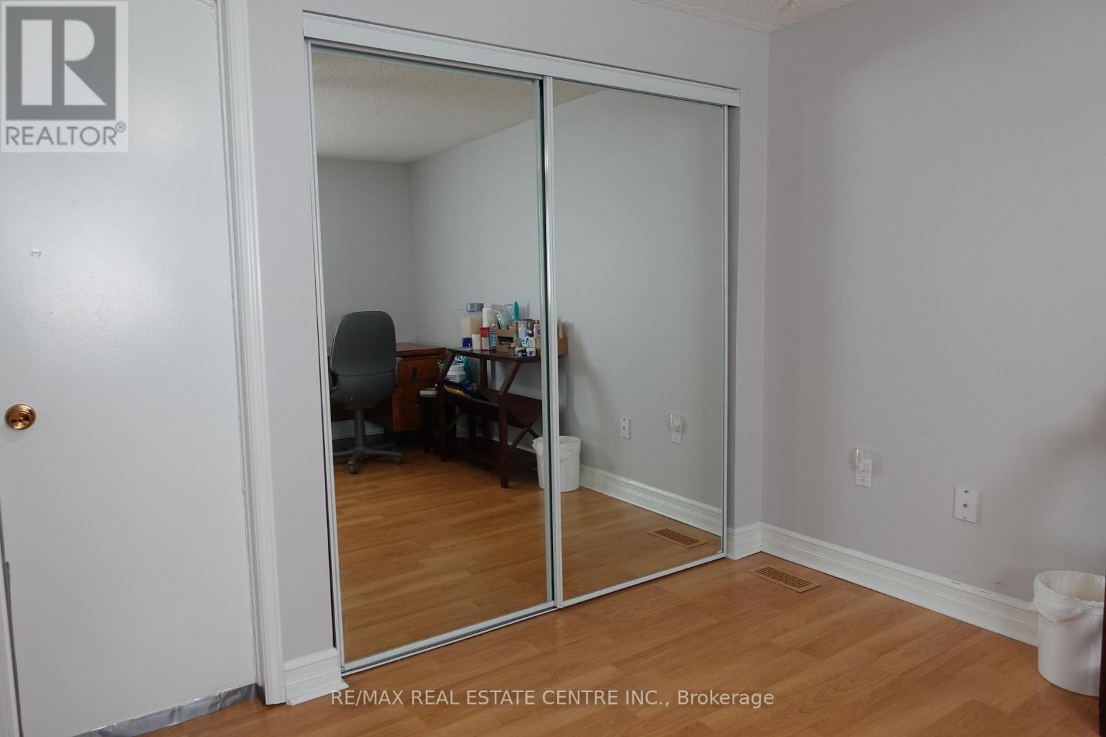 21 Maitland Drive, Barrie (Grove East), Ontario  L4M 5W1 - Photo 22 - S12969068