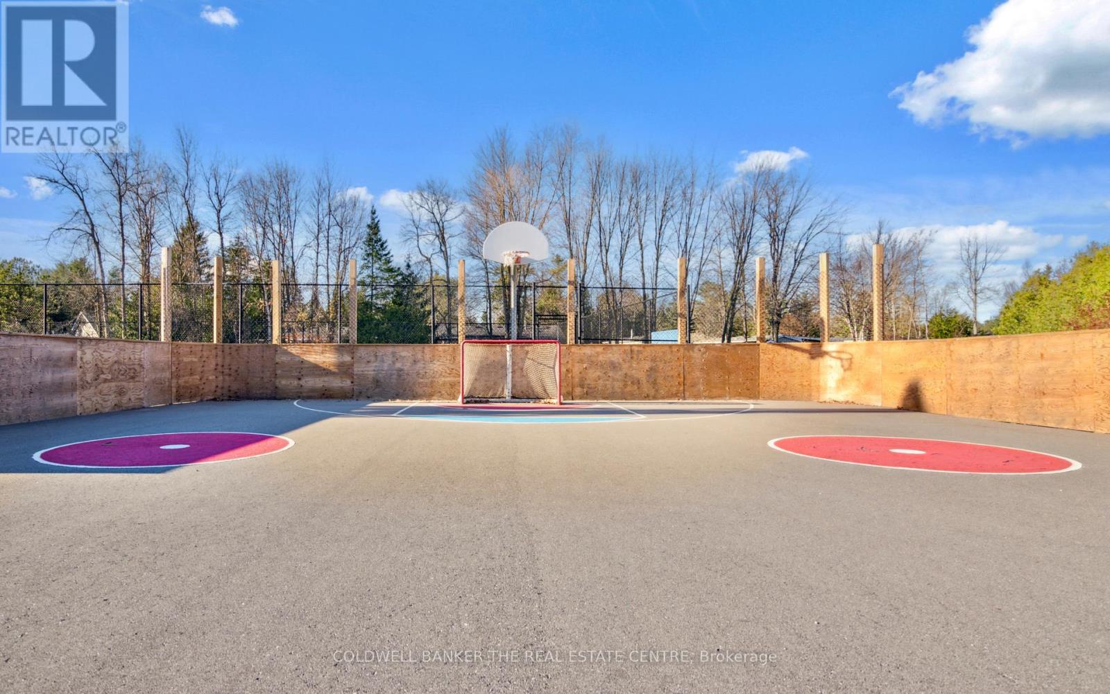 70 Topaz Street, Wasaga Beach, Ontario  L9Z 1X7 - Photo 25 - S12969078