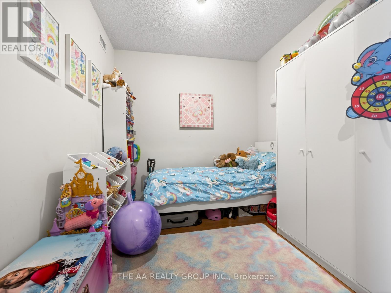 2111 - 5 Valhalla Inn Road, Toronto, Ontario  M9B 0B1 - Photo 17 - W12969018