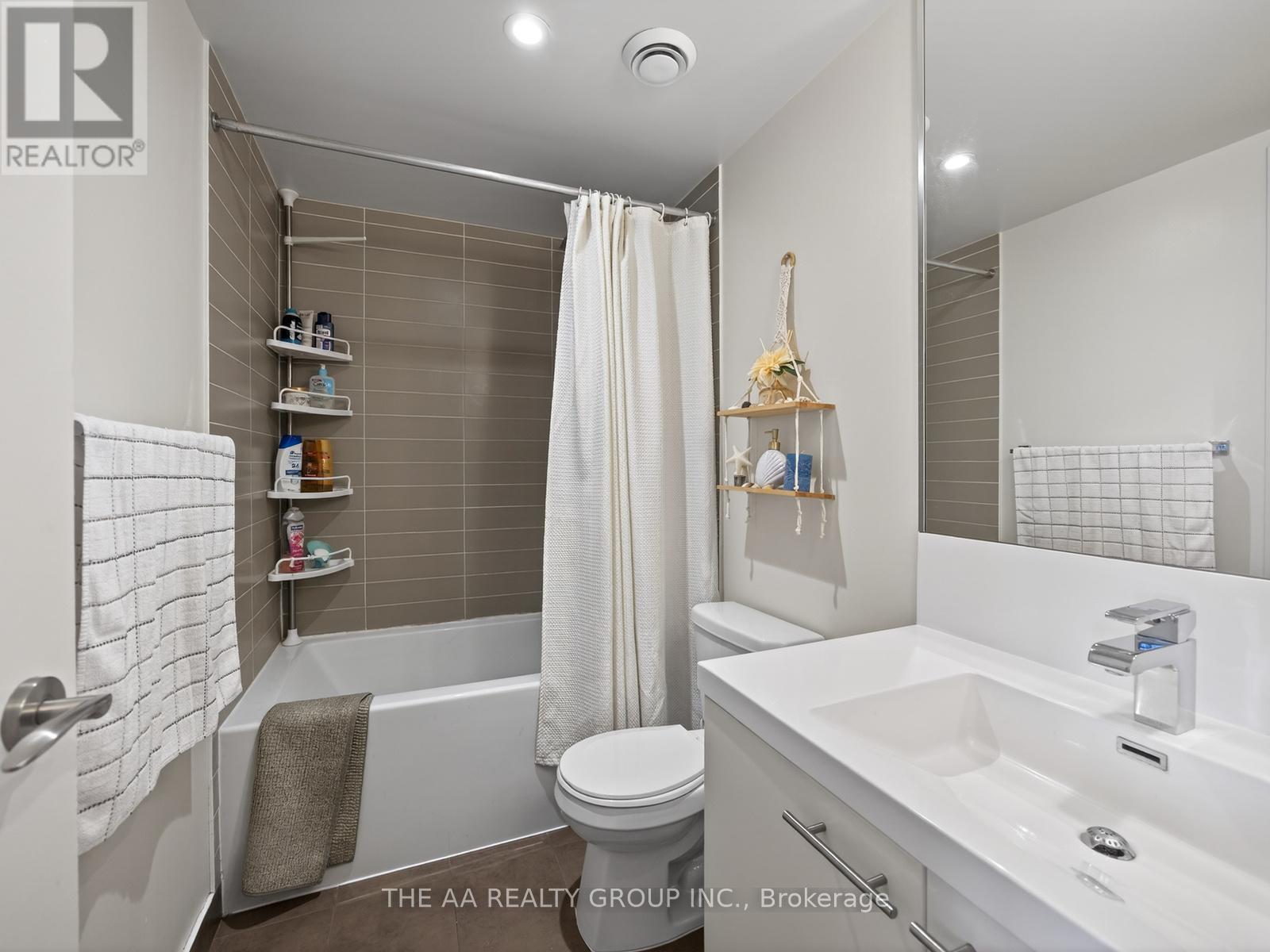 2111 - 5 Valhalla Inn Road, Toronto, Ontario  M9B 0B1 - Photo 23 - W12969018