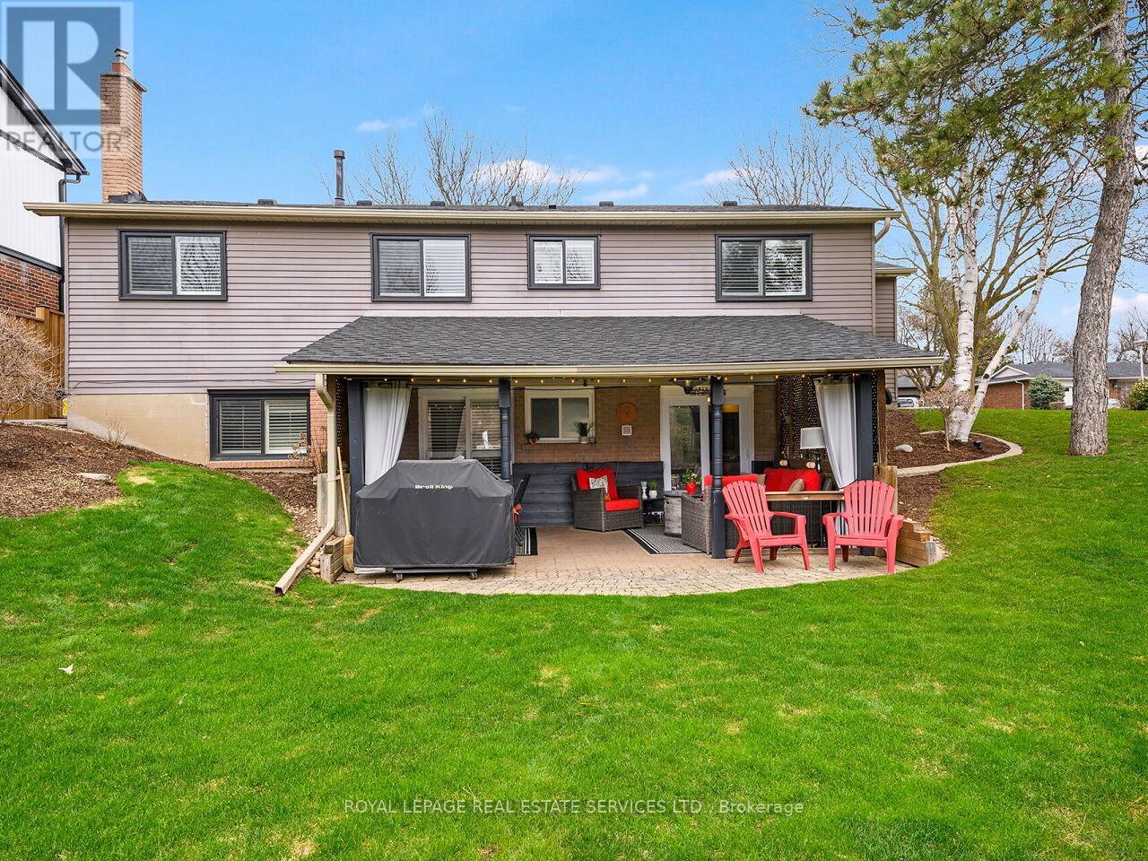 284 Ridge Drive, Milton (Om Old Milton), Ontario  L9T 1X3 - Photo 40 - W12969048