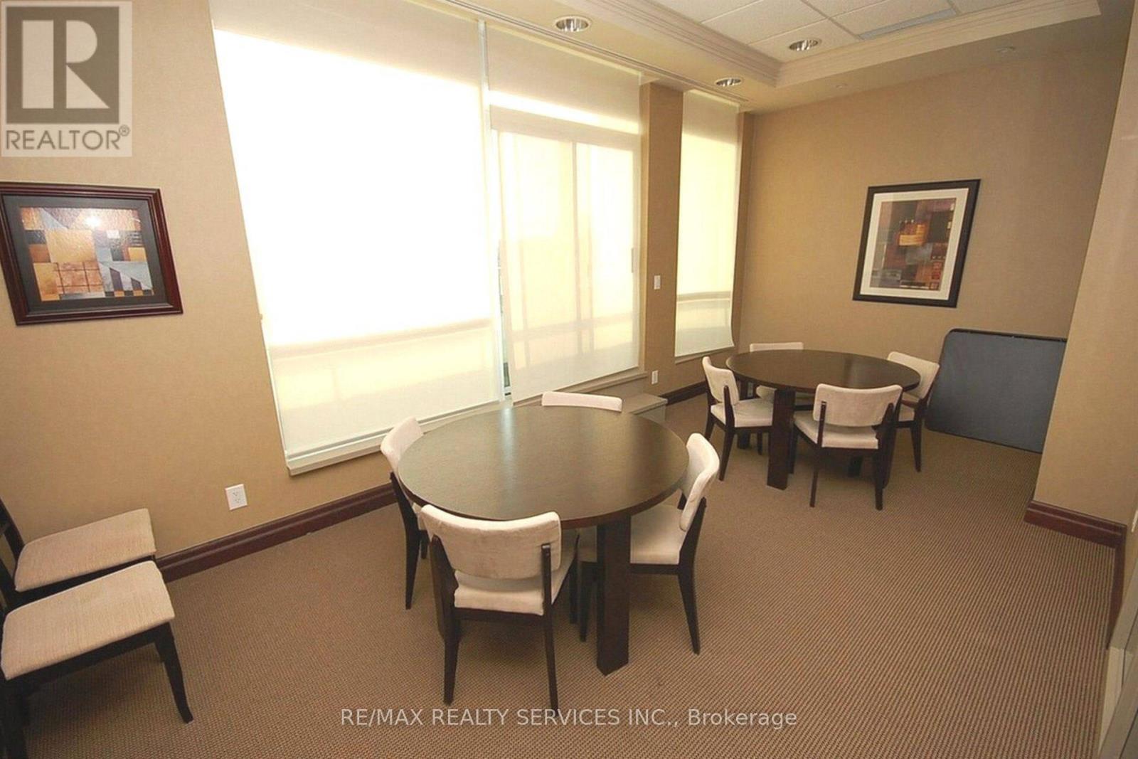 1710 - 335 Rathburn Road W, Mississauga, Ontario  L5B 0C8 - Photo 38 - W12969054