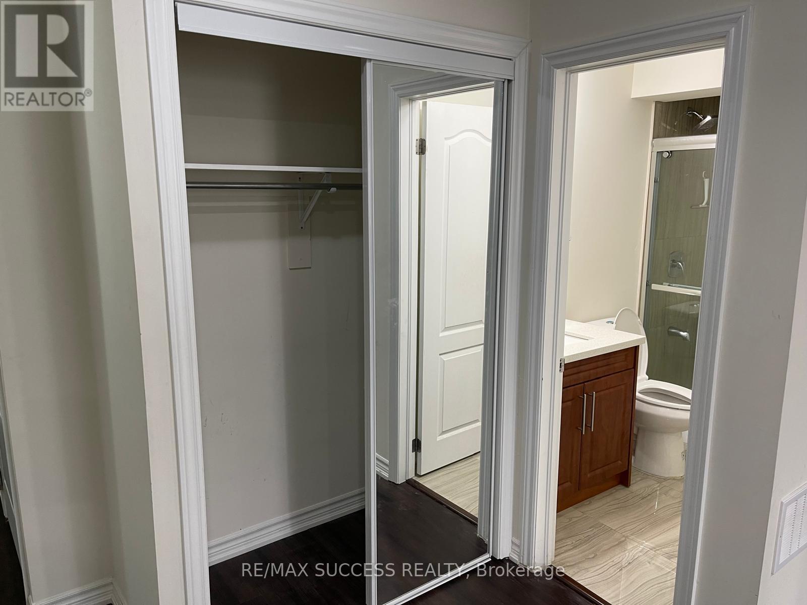 3 Aries Street, Brampton, Ontario  L6Y 5Z2 - Photo 8 - W12969084