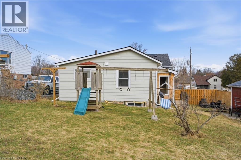 26 Franklin Street, Paris, Ontario  N3L 3B7 - Photo 25 - 40818290