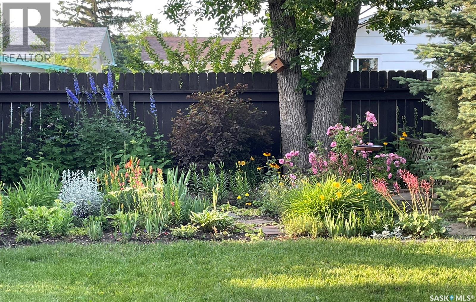 74 Harvard Crescent, Saskatoon, Saskatchewan  S7H 3R1 - Photo 44 - SK032319