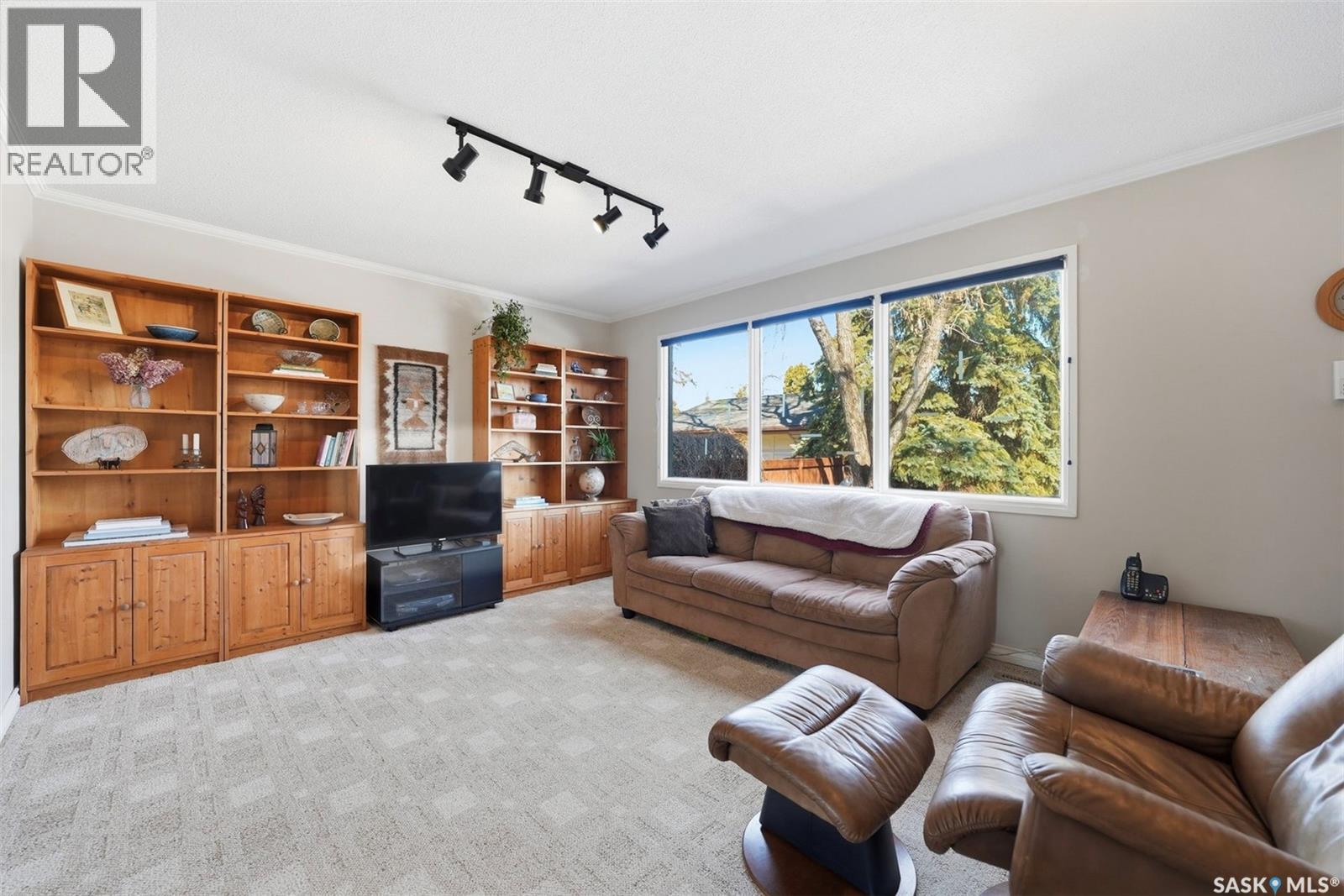 74 Harvard Crescent, Saskatoon, Saskatchewan  S7H 3R1 - Photo 8 - SK032319