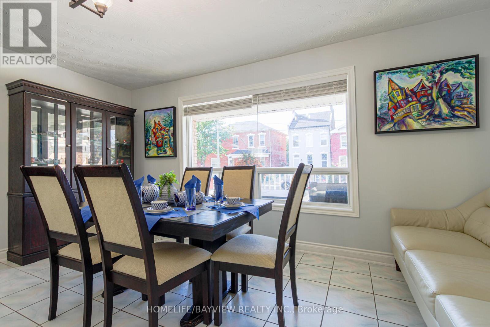 128 Cathcart Street, Hamilton, Ontario  L8L 5A2 - Photo 10 - X12969028