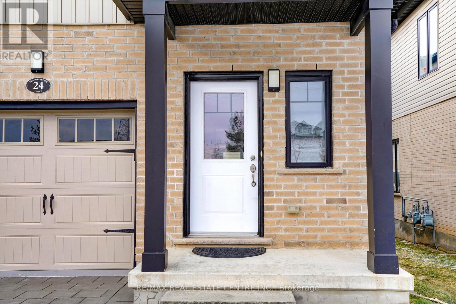 24 - 2621 Holbrook Drive, London South, Ontario  N6M 0G2 - Photo 3 - X12969050