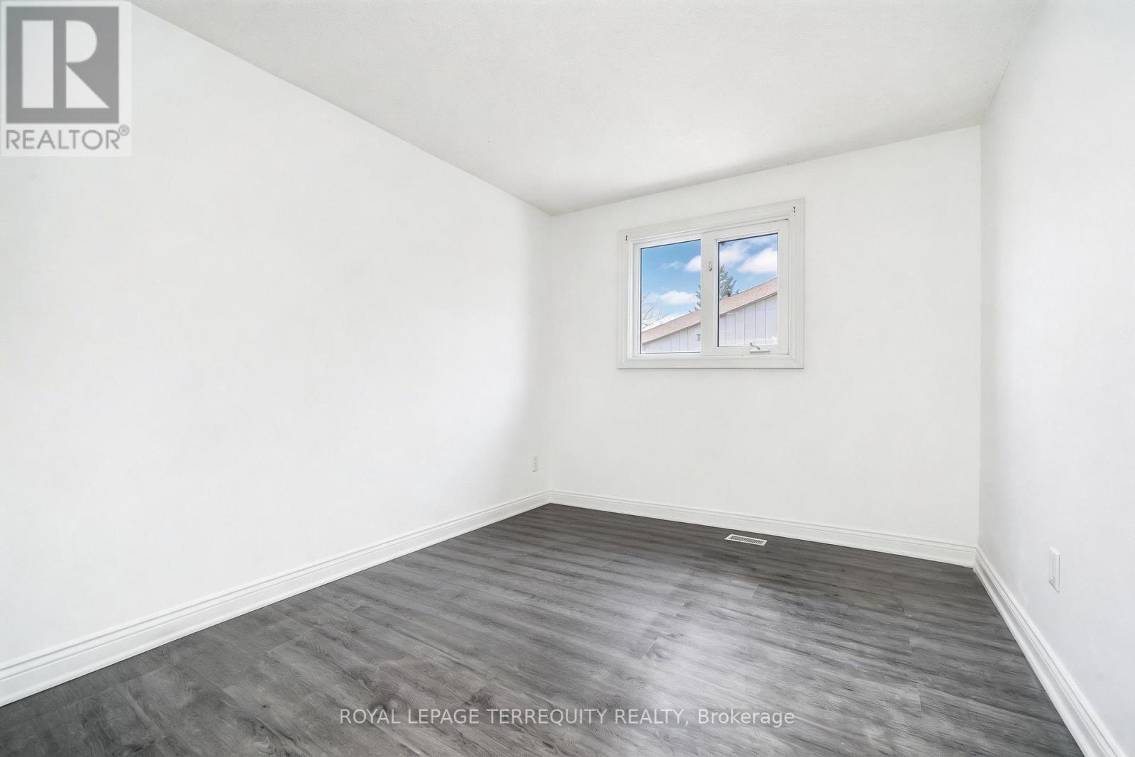 Upper - 51 Chiefswood Square, Toronto, Ontario  M1W 3A9 - Photo 17 - E12964318