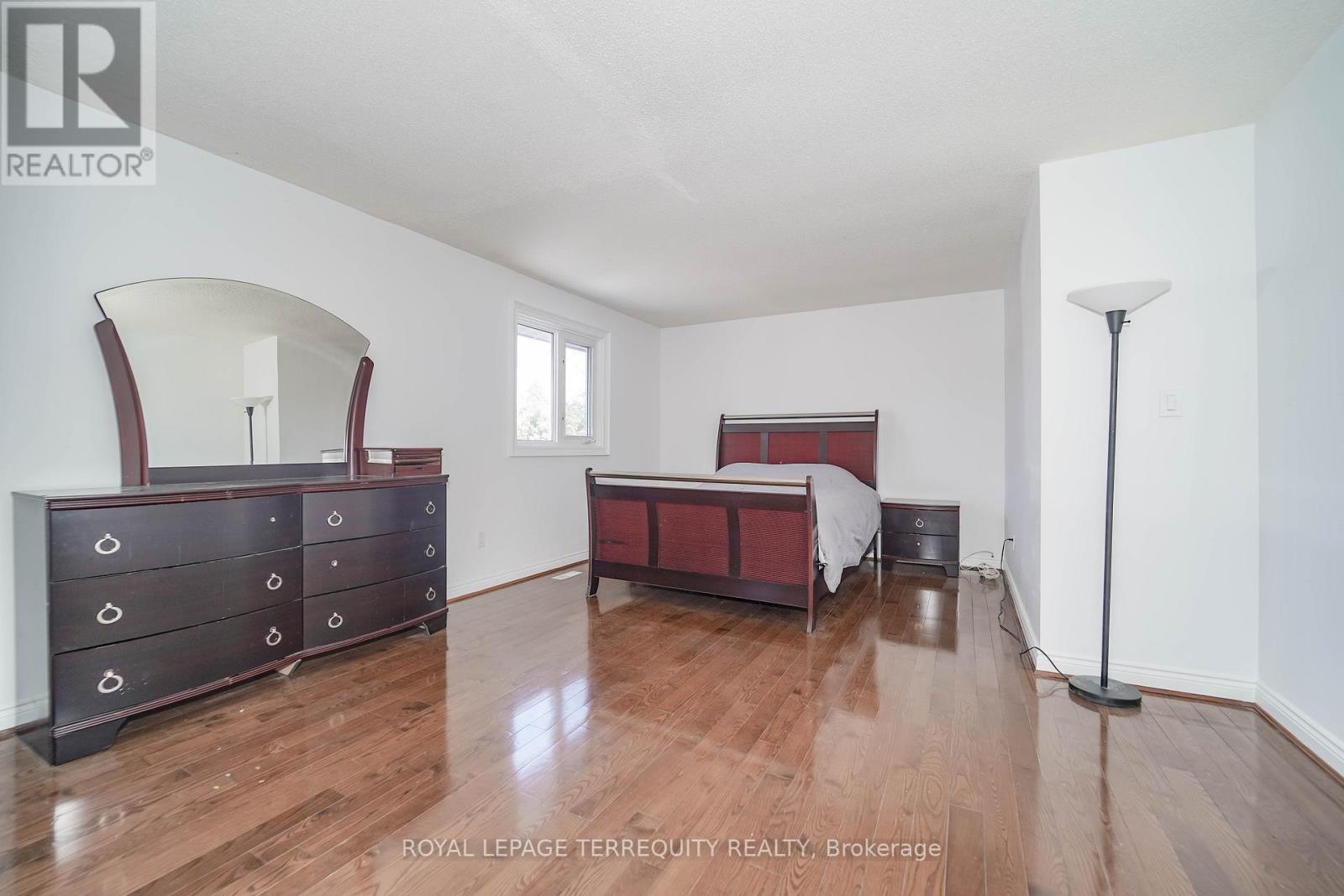 Upper - 51 Chiefswood Square, Toronto, Ontario  M1W 3A9 - Photo 24 - E12964318