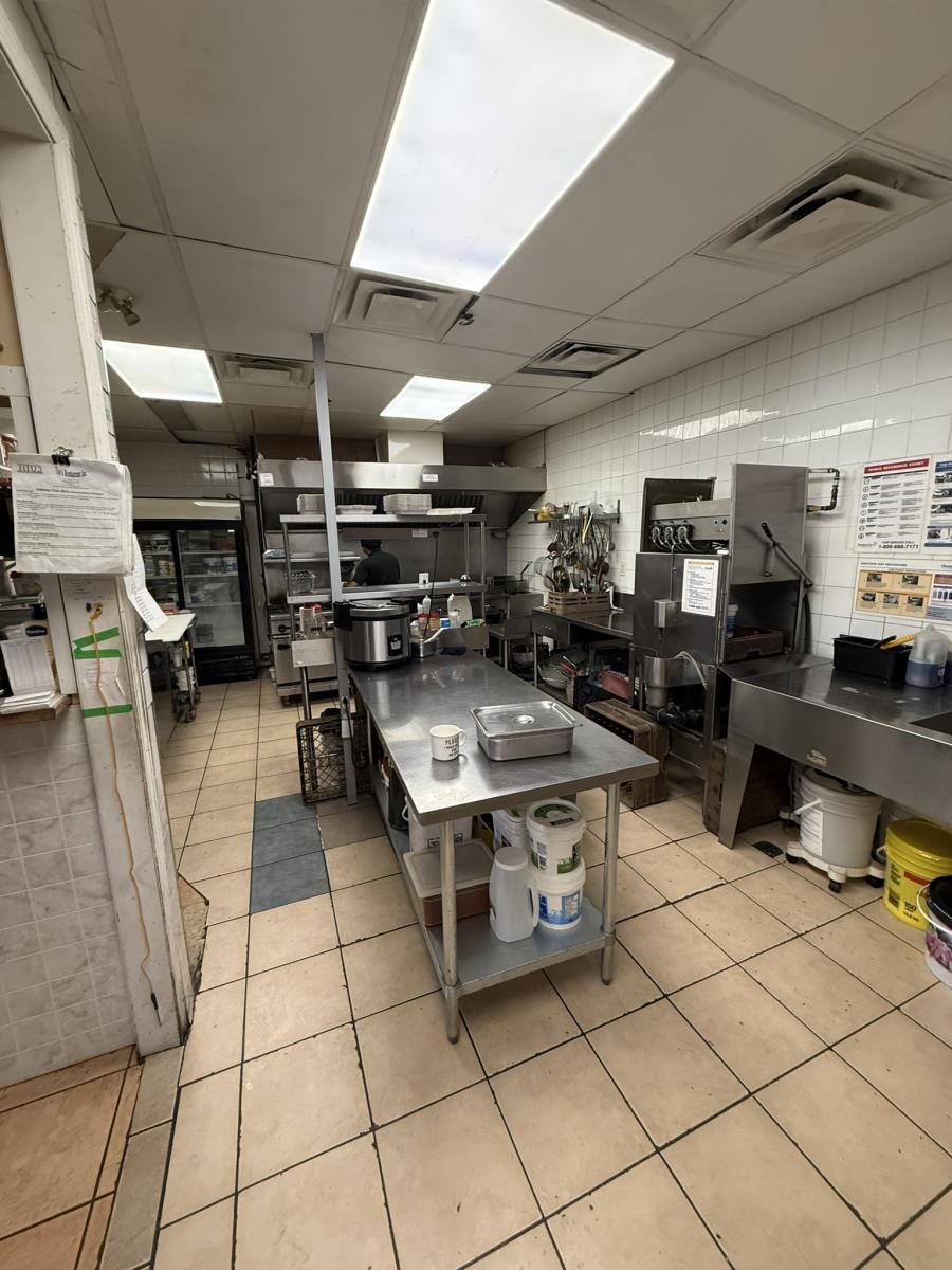 10032  101 Ave, Grande Prairie, Alberta  T8V 2P9 - Photo 17 - 44654437