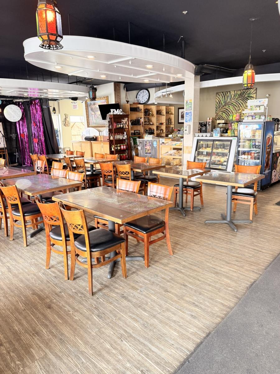 10032  101 Ave, Grande Prairie, Alberta  T8V 2P9 - Photo 11 - 44654437