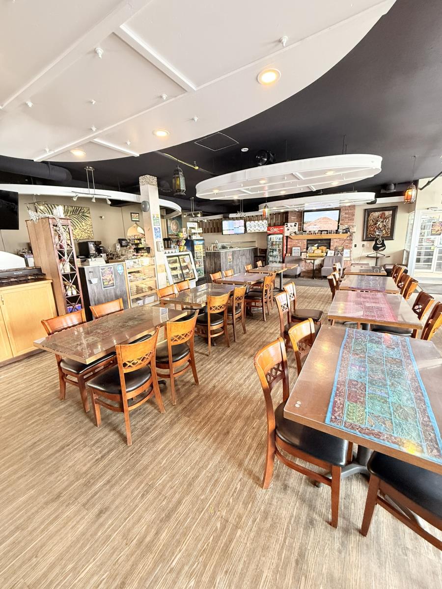 10032  101 Ave, Grande Prairie, Alberta  T8V 2P9 - Photo 8 - 44654437