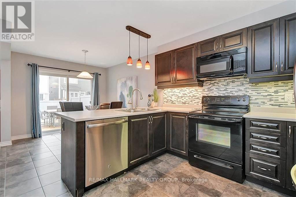 81 Switch Grass Crescent, Ottawa, Ontario  K2J 5Z3 - Photo 11 - X12964040