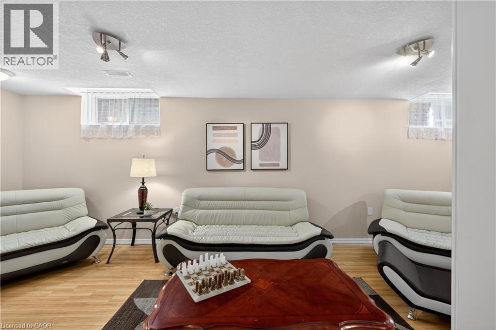 91 Flaherty Drive, Guelph, Ontario N1K 1Y7 - Photo 23 - 40818512