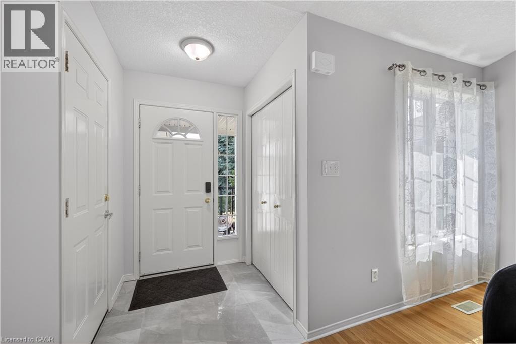 91 Flaherty Drive, Guelph, Ontario N1K 1Y7 - Photo 5 - 40818512