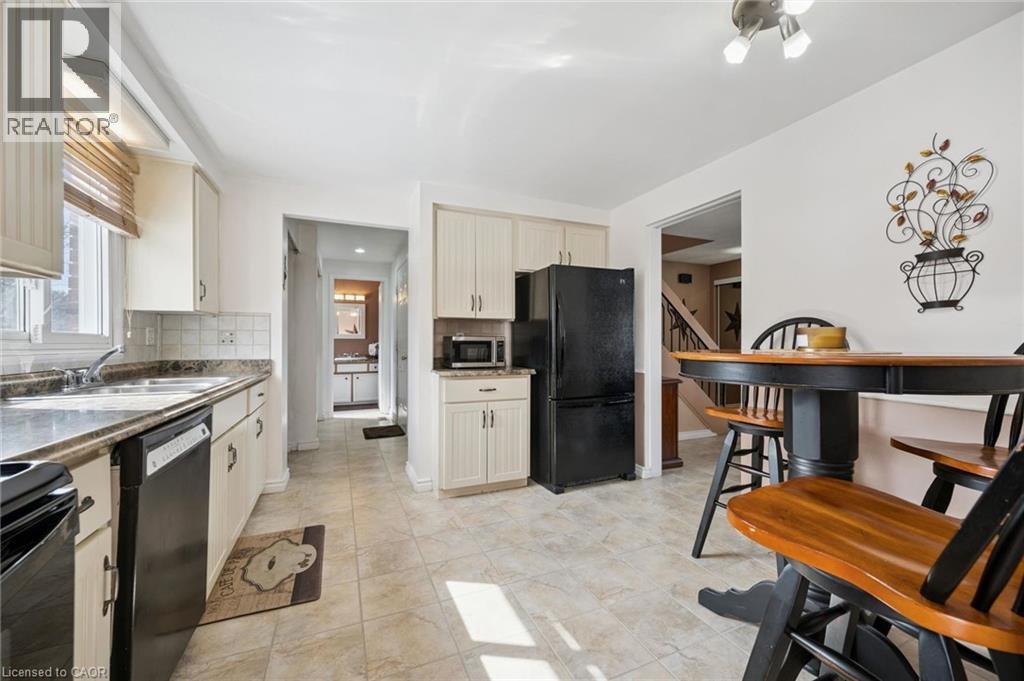 128 Westheights Drive, Kitchener, Ontario  N2N 1J9 - Photo 11 - 40817308