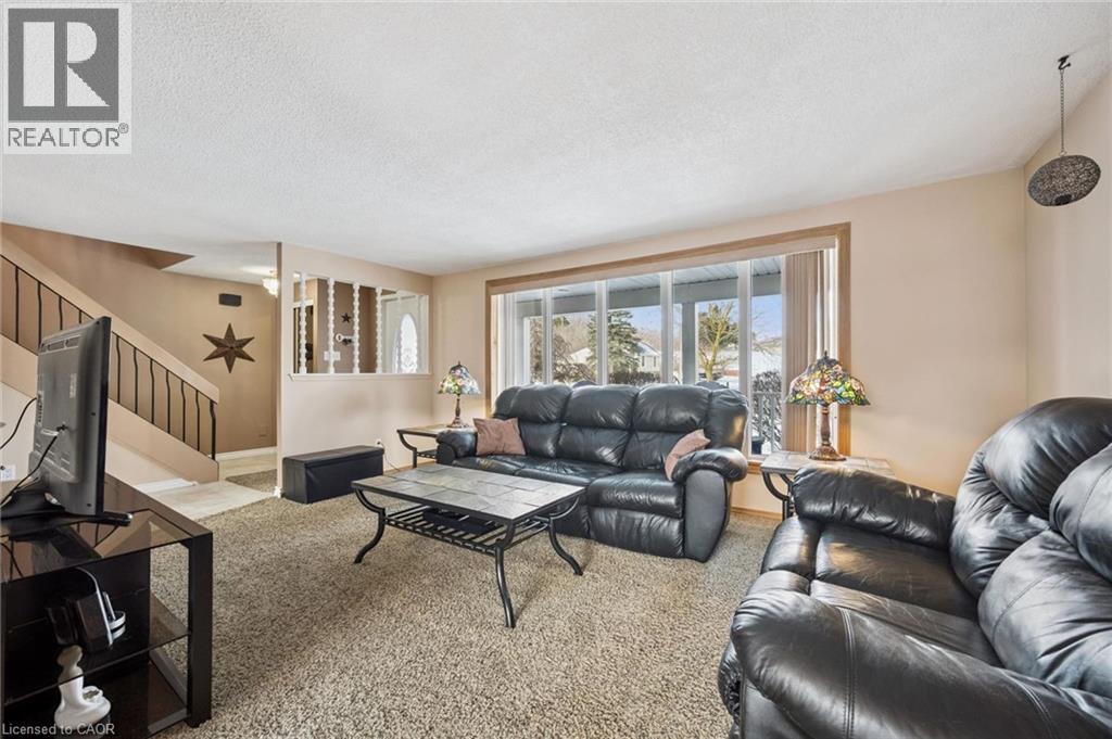 128 Westheights Drive, Kitchener, Ontario  N2N 1J9 - Photo 6 - 40817308