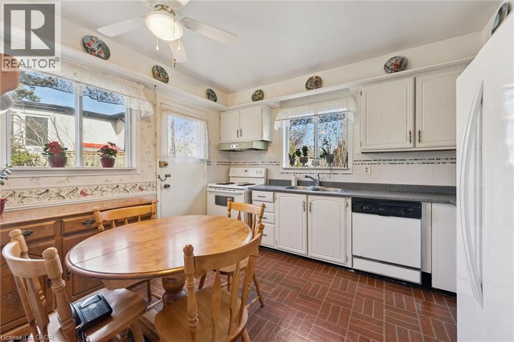 2486 Oak Row Crescent, Mississauga, Ontario  L5L 1P4 - Photo 14 - 40815485