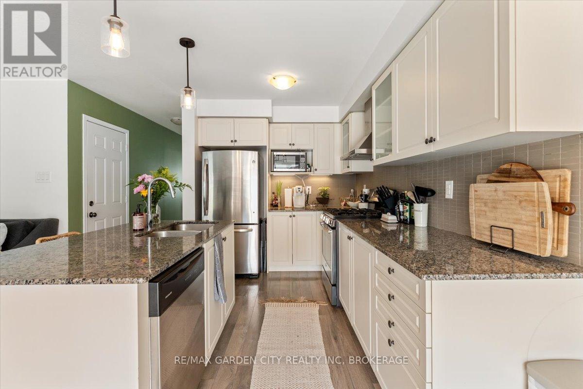 8648 Dogwood Crescent, Niagara Falls, Ontario  L2H 0K9 - Photo 11 - X12969172