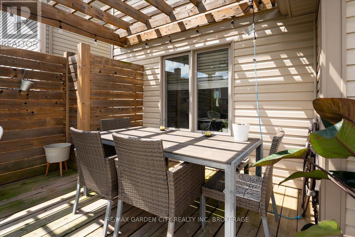 8648 Dogwood Crescent, Niagara Falls, Ontario  L2H 0K9 - Photo 30 - X12969172