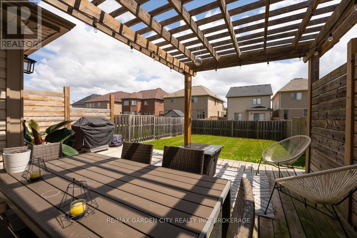 8648 Dogwood Crescent, Niagara Falls, Ontario  L2H 0K9 - Photo 32 - X12969172