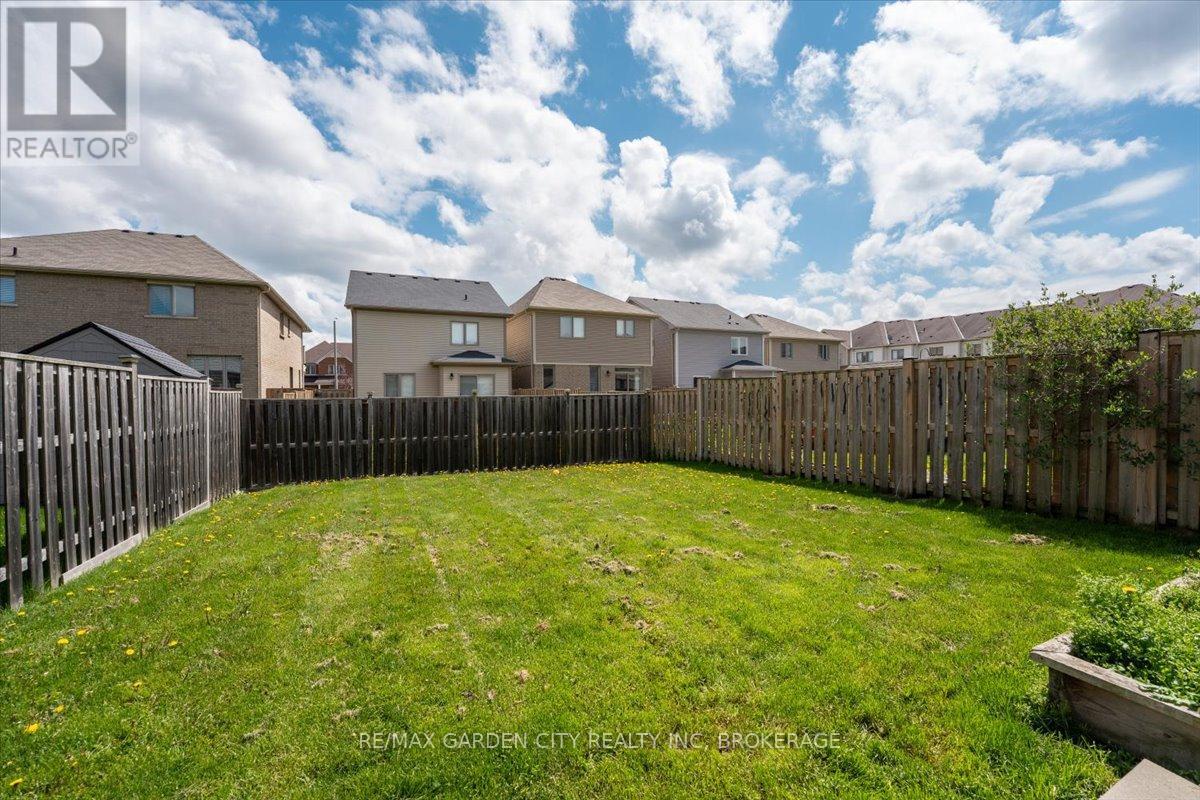 8648 Dogwood Crescent, Niagara Falls, Ontario  L2H 0K9 - Photo 33 - X12969172