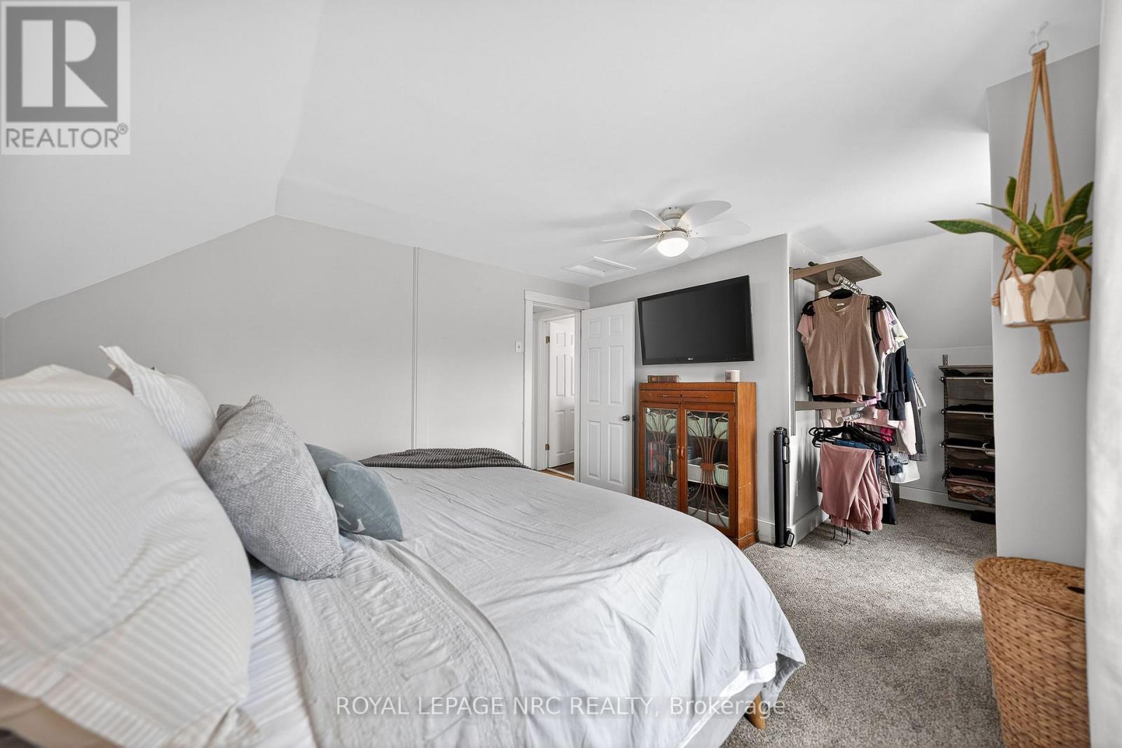 23 Pinecrest Avenue, St. Catharines, Ontario  L2T 1C6 - Photo 26 - X12969216