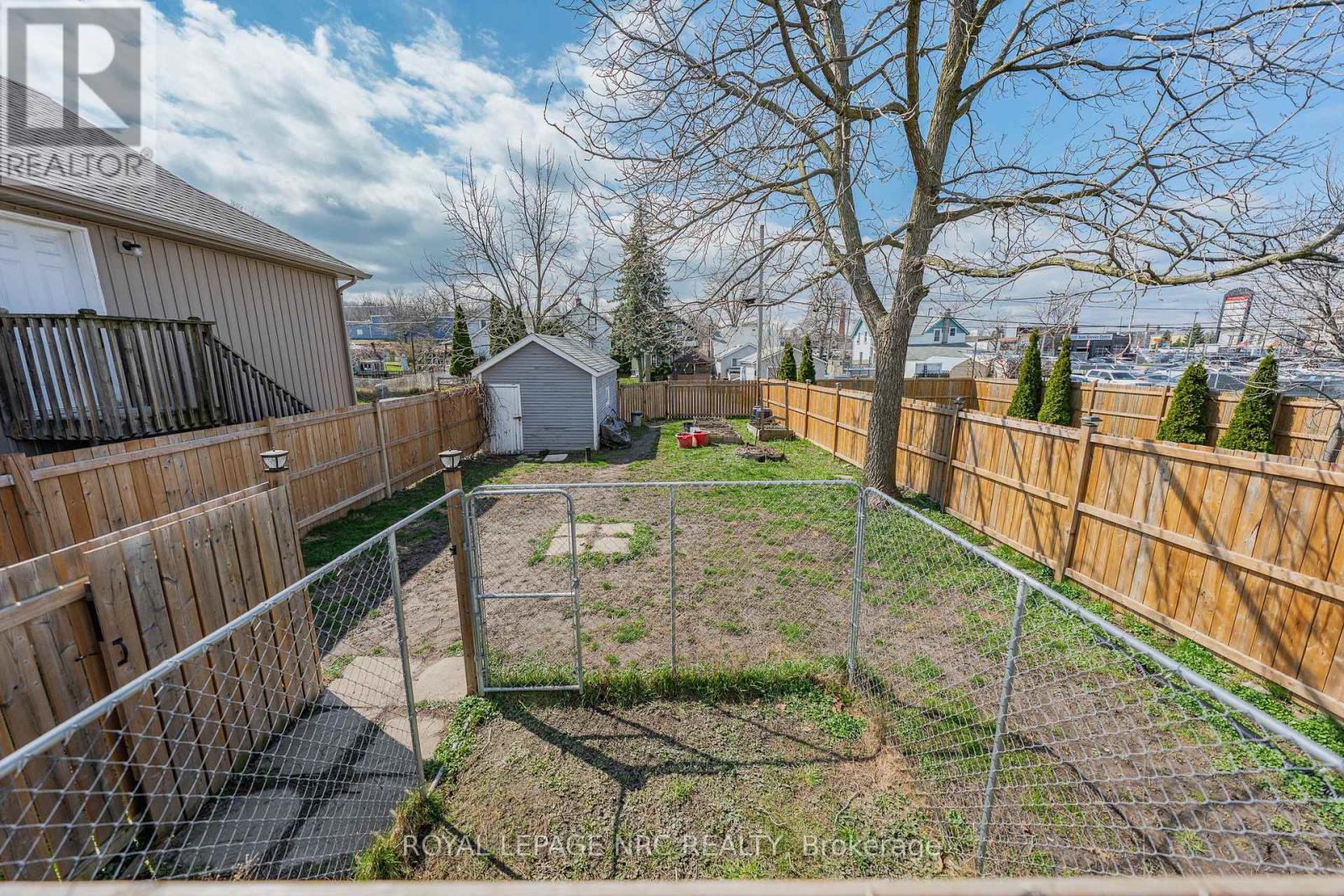 23 Pinecrest Avenue, St. Catharines, Ontario  L2T 1C6 - Photo 34 - X12969216